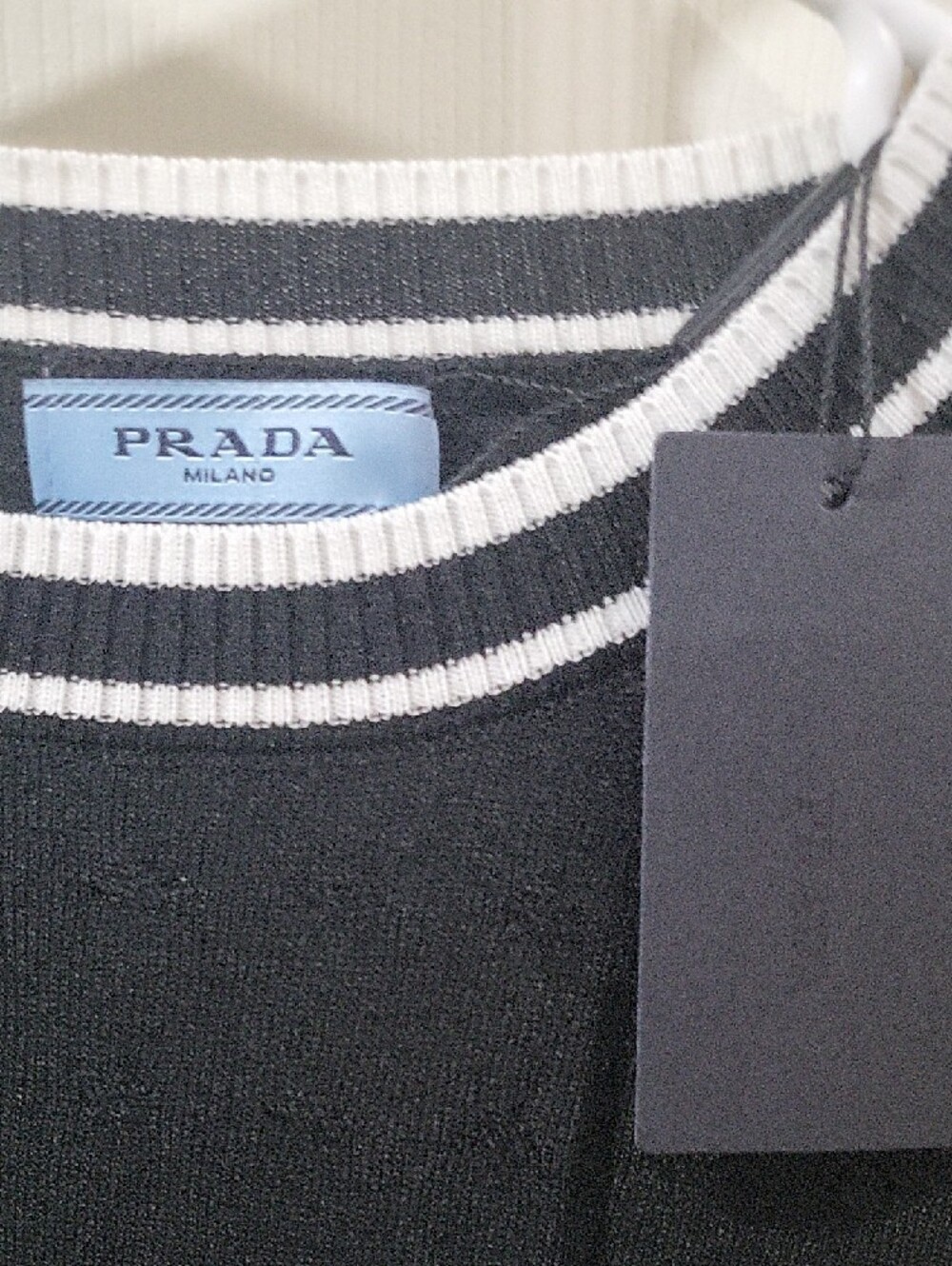 Prada Black Knit Logo Short-Sleeve Sweater with White Trim - Picture 2 of 3